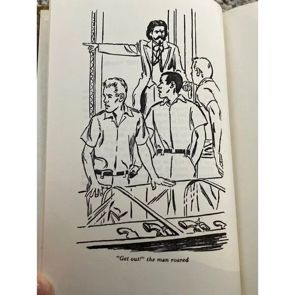 The Hardy Boys Series: The Secret Of The Lost Tunnel Number 29 Vintage - Picture 9 of 16